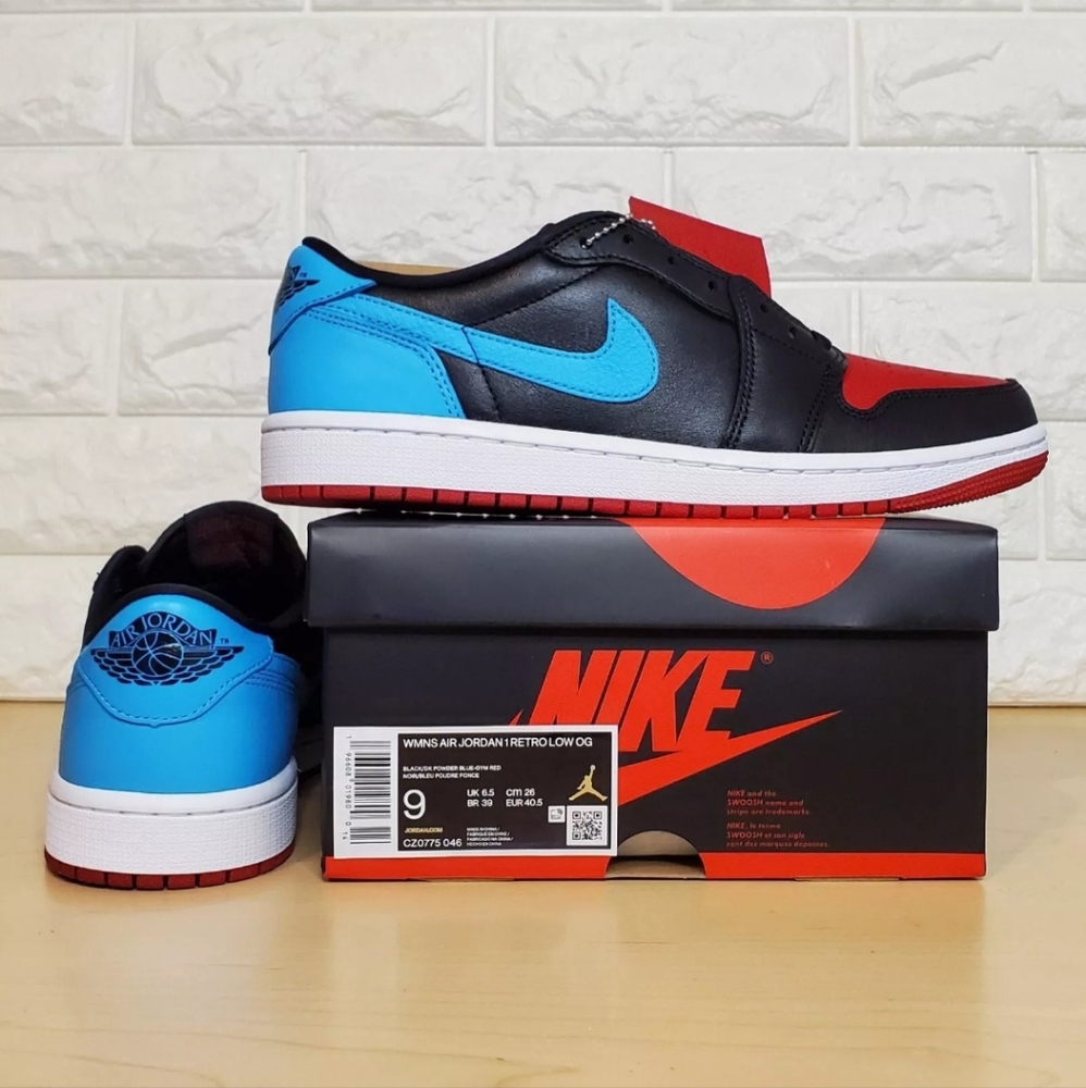 Air Jordan 1 Low Retro OG UNC to CHI Chicago Womens Size 9 / Mens 7.5 CZ0775-046